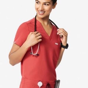 Figs Catarina One Pocket Scrub Top - CLAY